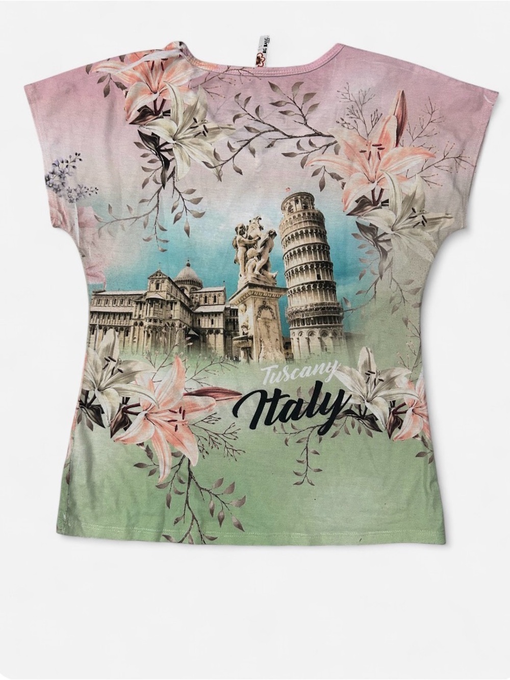 Floral Italy V‑Neck Tee - Pink & Green 🌷
